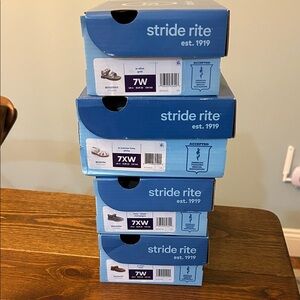 Stride Rite Lot 7W. Baby & Walker Shoes & Sandals